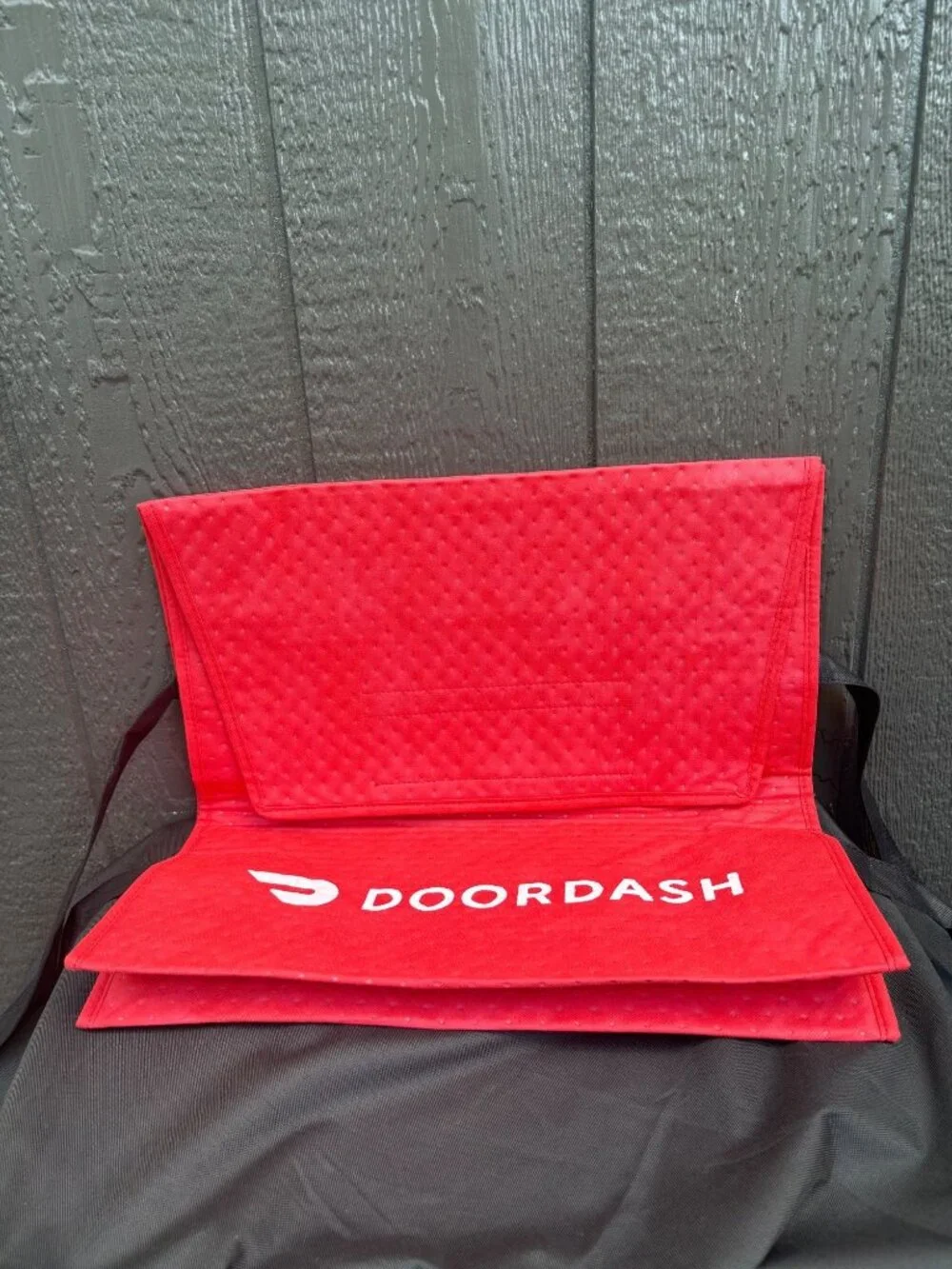 Doordash Red Insulated Food Delivery Bag With Velcro Closure & Handles